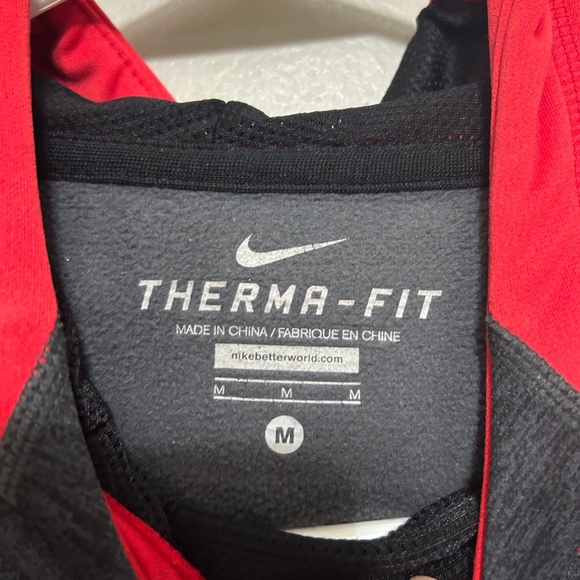 Nike Therma Fit Womens Hoodie M Gray Red Long Sleeve Pullover Activewear Sweater - Picture 4 of 9